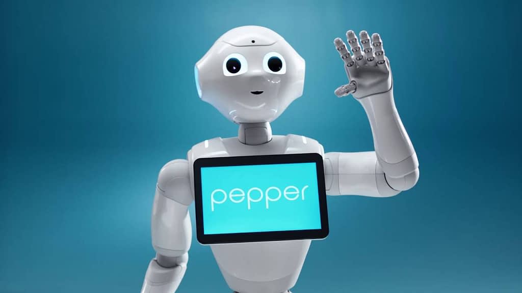WeirdlyWired - Pepper, il robot emotivo amico degli anziani (5)